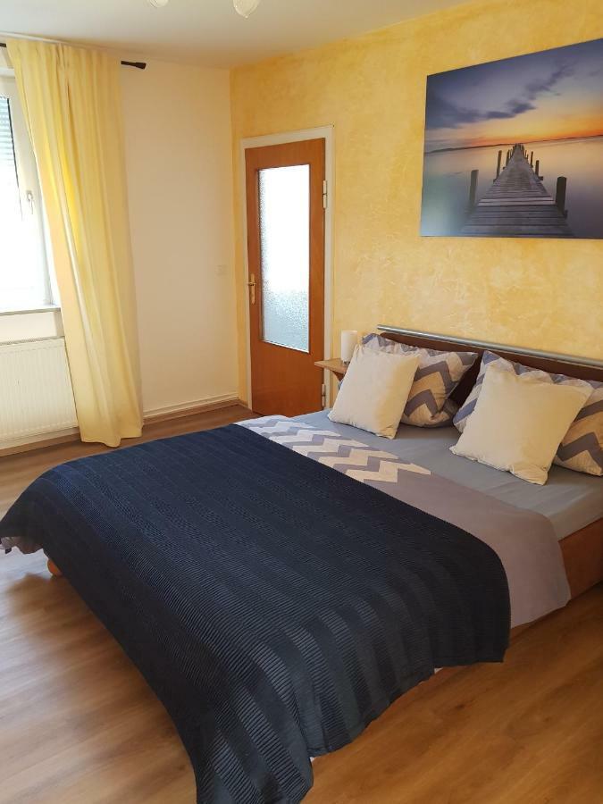 Mueller'S Ferienwohnung Neuhof  Экстерьер фото